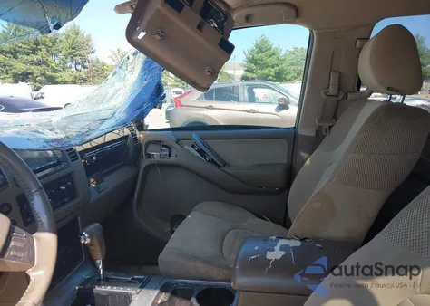 2005 Nissan Pathfinder Xe z USA, uszkodzony, nr VIN 5N1AR18W05C767020